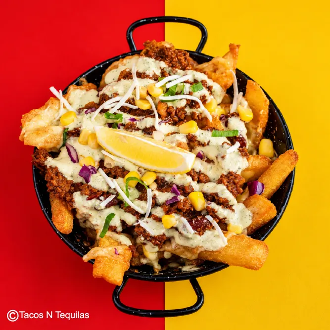 Chilli con carne loaded Fries — Elsternwick
